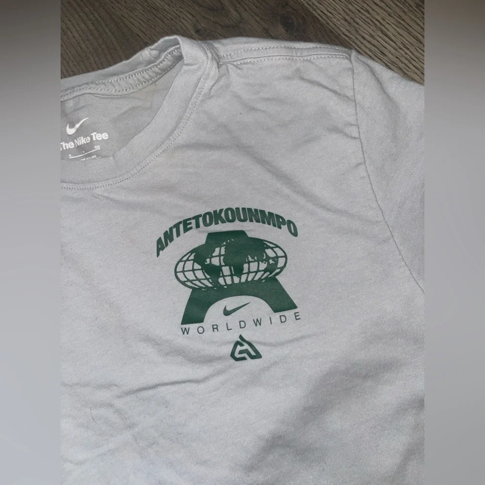 Nike Giannis Antetokounmpo Men's Tee